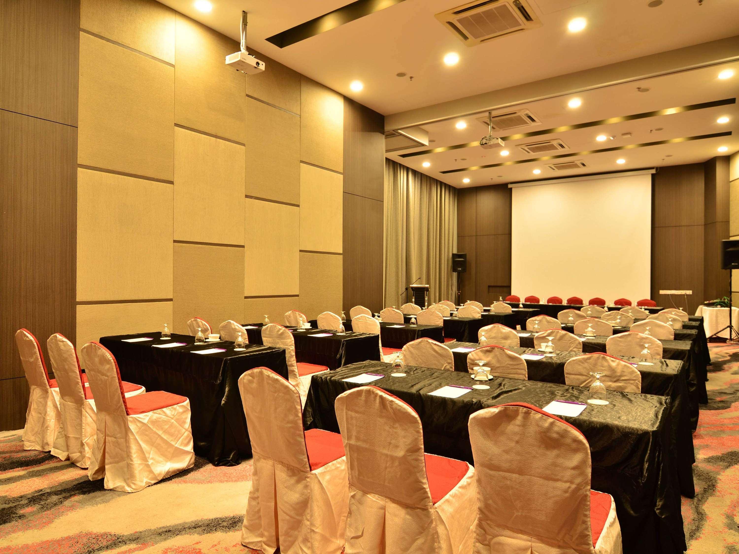 Mercure Selangor Selayang Batu Caves Kültér fotó